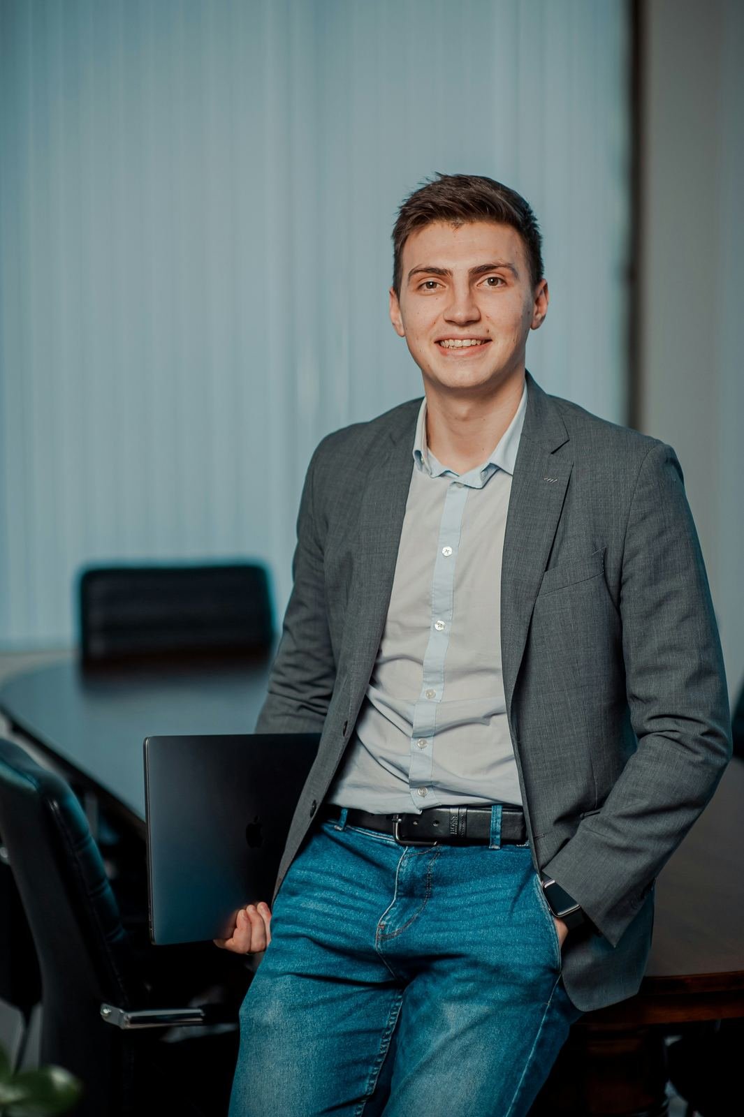 Professional trained through a Lexora programme